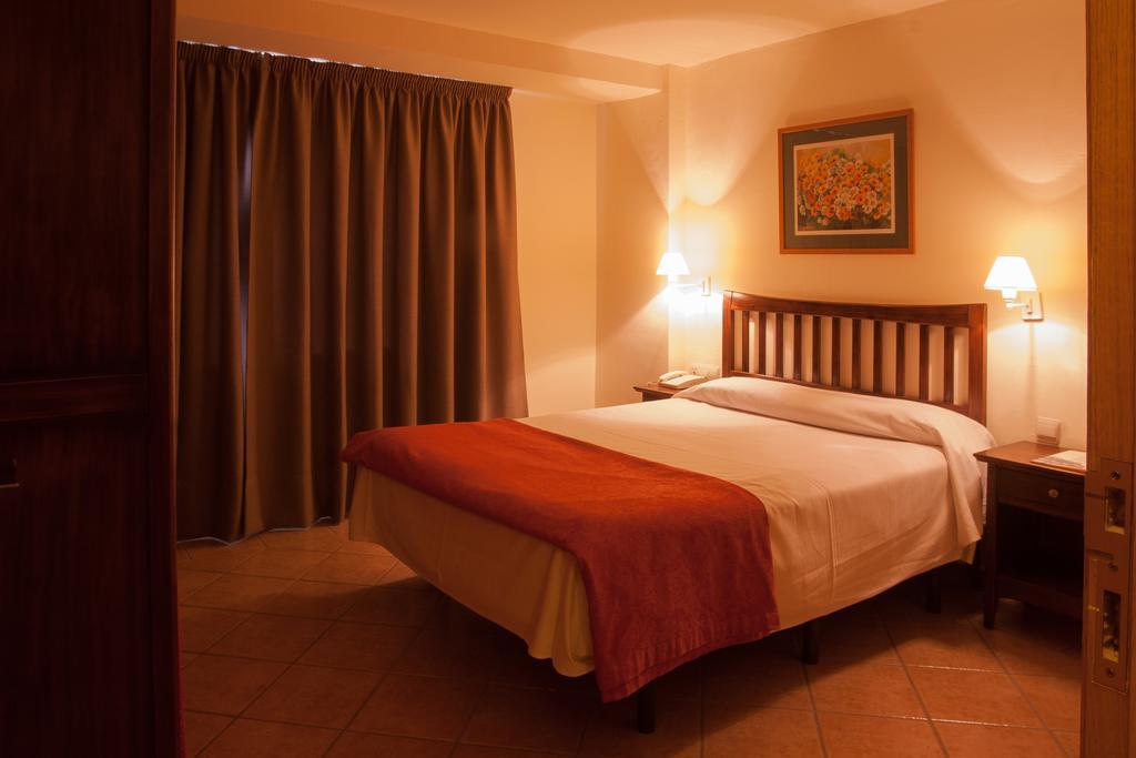 Hotel Telecabina Σιέρρα Νεβάδα Εξωτερικό φωτογραφία